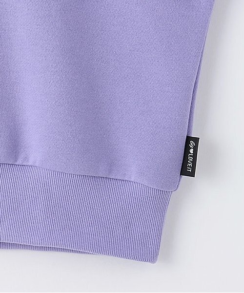 by LOVEiT（バイラビット）の「エンボスオングリッタープルオーバー（スウェット・キッズ・オフホワイト/ブラック/ラベンダー・120cm/130cm/140cm/150cm/160cm）」の9枚目の写真