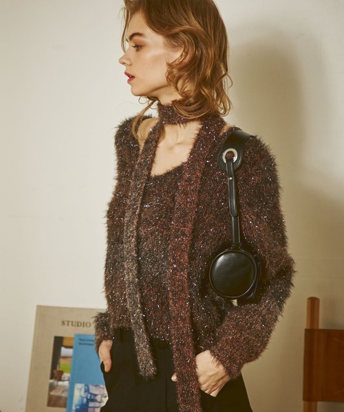 FOREVER 21(フォーエバー トゥエンティーワン)の「【2024FW】ボウタイ付きグラデラメニットプルオーバー(ニット/セーター・レディース・ブラック/ブラウン/グレー・FREE)」の5枚目の写真