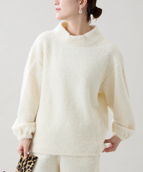 VERMEIL par iena(ヴェルメイユパーイエナ)の「《WEB・一部店舗限定》アルパカ混ループプルオーバー(ニット/セーター・レディース・ホワイト/ライトグレー・FREE)」の2枚目の写真