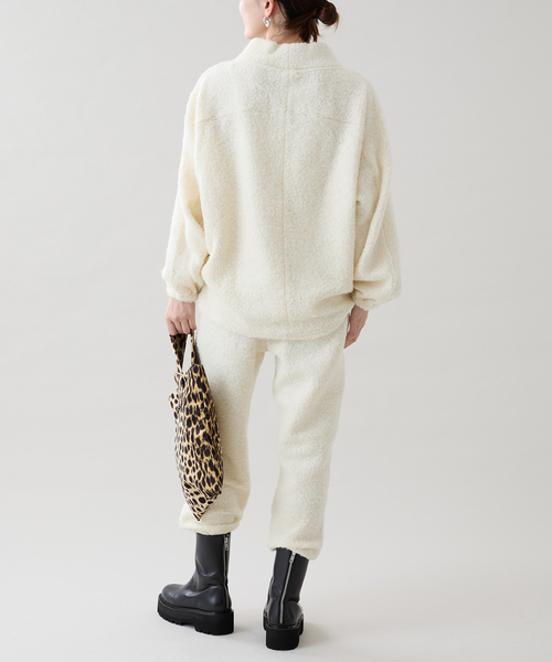VERMEIL par iena(ヴェルメイユパーイエナ)の「《WEB・一部店舗限定》アルパカ混ループプルオーバー(ニット/セーター・レディース・ホワイト/ライトグレー・FREE)」の15枚目の写真