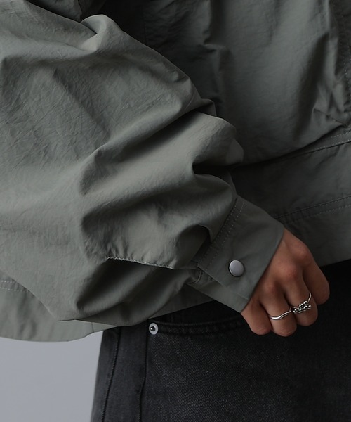 COLONY 2139(コロニートゥーワンスリーナイン)の「ショートミリタリーブルゾン(ブルゾン・レディース・ブラック/カーキ/グレー・FREE)」の8枚目の写真