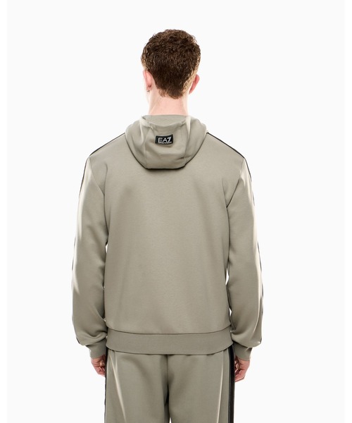 EMPORIO ARMANI EA7（エンポリオアルマーニイーエーセブン）の「【エンポリオ アルマーニ EA7】Logo Series フード付きスウェットシャツ コットンジャージー（スウェット・メンズ・キナリ/ブラック/サンドグレー・SMALL/LARGE/MEDIUM/X-LARGE/X-SMALL）」の9枚目の写真