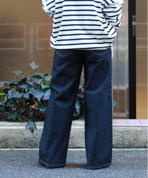 SOMETHING(サムシング)の「SOMETHING(サムシング)【レディース】「LISA」セミワイド(デニムパンツ・レディース・ノンウォッシュ・26inch/27inch/28inch/29inch/30inch/25inch)」の17枚目の写真