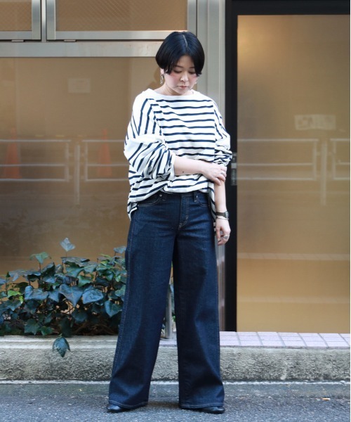 SOMETHING(サムシング)の「SOMETHING(サムシング)【レディース】「LISA」セミワイド(デニムパンツ・レディース・ノンウォッシュ・26inch/27inch/28inch/29inch/30inch/25inch)」の16枚目の写真