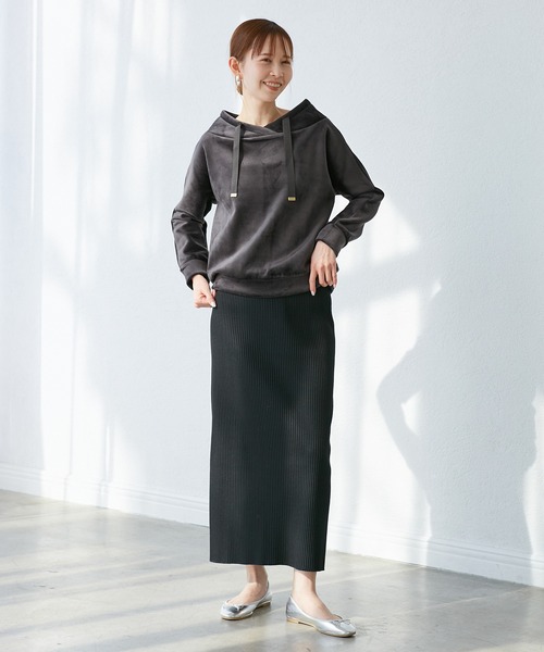 ROPE' PICNIC(ロペピクニック)の「【emur/エミュール】リブベロアプルオーバー(Tシャツ/カットソー・レディース・キナリ/スミクロ・38)」の13枚目の写真