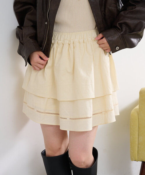 Kastane（カスタネ）の「*コットンフリルミニスカート（スカート・レディース・アイボリー/オフホワイト・FREE）」の6枚目の写真