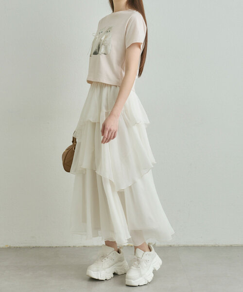 OLIVE des OLIVE(オリーブデオリーブ)の「ランダムロングティアードスカート(スカート・レディース・チャコールグレー/オフホワイト/アイボリー・FREE)」の16枚目の写真