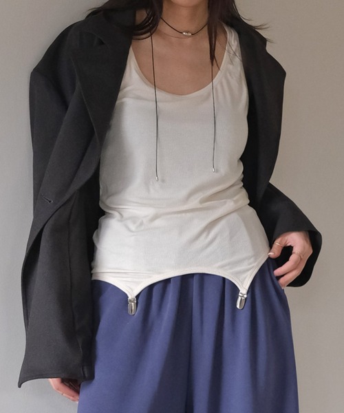 AKTE（アクテ）の「ガータータンクトップ（タンクトップ・レディース・アイボリー/グリーン×ピンク・FREE）」の2枚目の写真