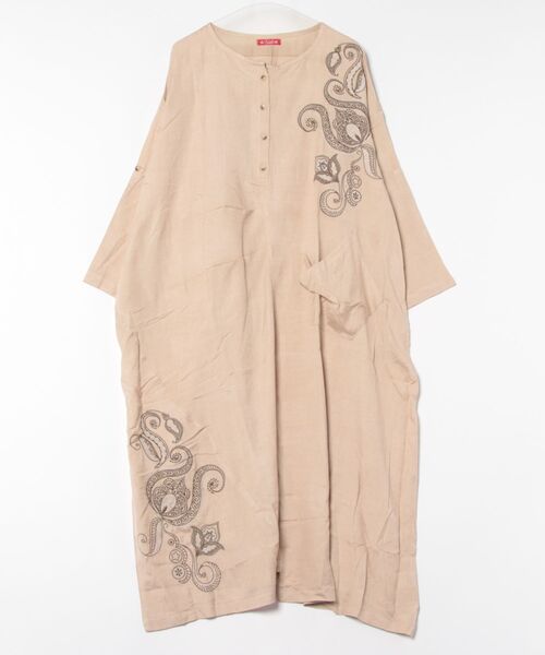 チャイハネ（チャイハネ）の「【チャイハネ】メンヘンディ刺繍ワンピース（ワンピース・レディース・ベージュ/ホワイト/ブラック・FREE）」の17枚目の写真