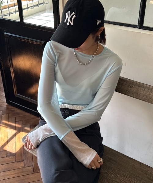 DONOBAN（ドノバン）の「バイカラーシアートップス【クルーネック】（Tシャツ/カットソー・レディース・ブラック系その他/ブラック/アイボリー/ブルーグレー/ネイビー/ホワイト系その他・ONE）」の6枚目の写真