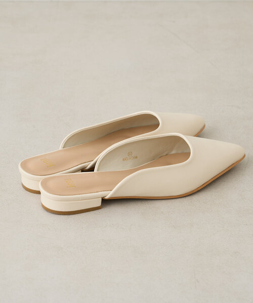 Jena espace merveilleux（ジェナ　エスパスメルヴェイユ）の「ポインテッドオープンパンプス（パンプス・レディース・アイボリー/シルバー・LARGE/MEDIUM）」の12枚目の写真