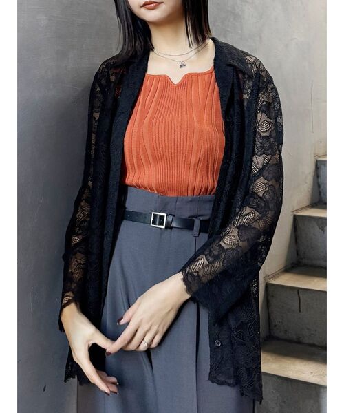 MURUA（ムルーア）の「【WEB限定】レースシャツチュニック（シャツ/ブラウス・レディース・アイボリー/ブラック・FREE）」の2枚目の写真