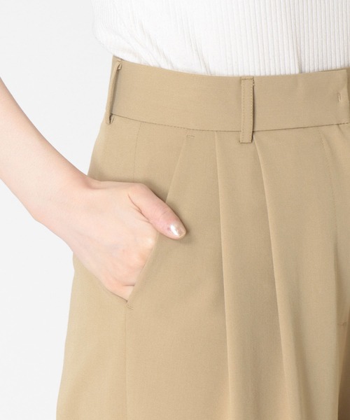 Jines(ジネス)の「2タックワイドパンツ(その他パンツ・レディース・ベージュ/ネイビー/グレー・36/38)」の15枚目の写真