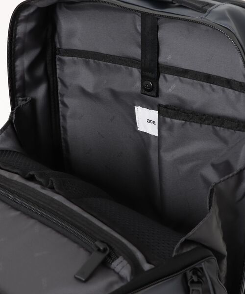 ACE GENE（エースジーン）の「【ace. GENE/エースジーン】 ガジェタブルWR2 スクエアリュック 11L（バックパック/リュック・メンズ・ブラック/ネイビー・FREE）」の6枚目の写真