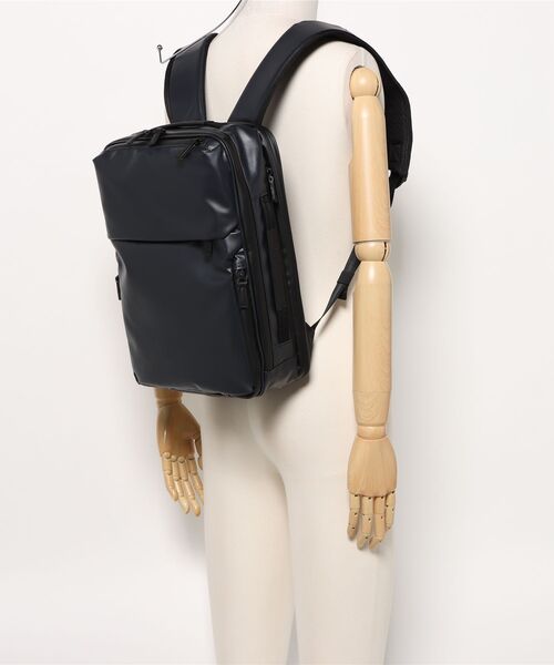 ACE GENE（エースジーン）の「【ace. GENE/エースジーン】 ガジェタブルWR2 スクエアリュック 11L（バックパック/リュック・メンズ・ブラック/ネイビー・FREE）」の3枚目の写真