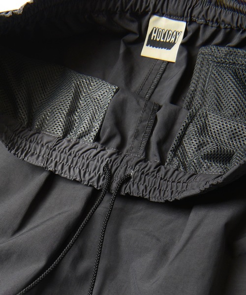 HOLIDAY（ホリデイ）の「SUPPLEX NYLON SHORTS サプレックスナイロンショーツ（その他パンツ・レディース・チャコールグレー/ピンク・ONE SIZE）」の14枚目の写真