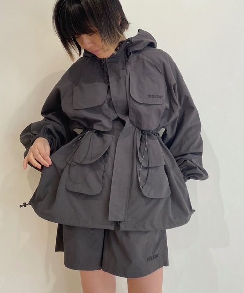 HOLIDAY（ホリデイ）の「SUPPLEX NYLON SHORTS サプレックスナイロンショーツ（その他パンツ・レディース・チャコールグレー/ピンク・ONE SIZE）」の3枚目の写真