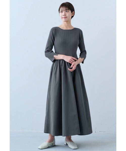 IEDIT（イディット）の「ＩＥＤＩＴ　シャリ感ニットと撥水（はっすい）スカートドッキングワンピース（ワンピース・レディース・ブラック/グレー・3L/LL/L/M/MP/S/4L）」の3枚目の写真