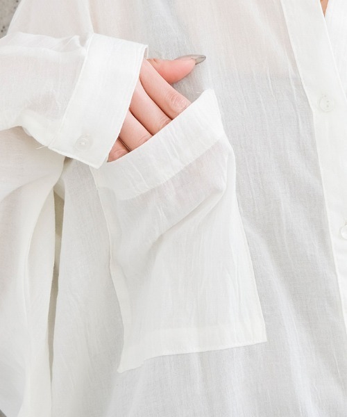 aquagarage（アクアガレージ）の「シアーBIGシャツ（シャツ/ブラウス・レディース・ベージュ/ブラック/アイボリー・M）」の10枚目の写真