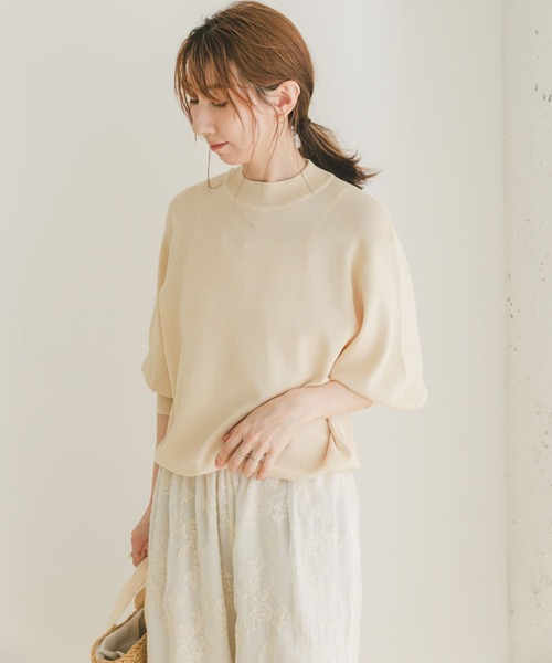 ITEMS URBANRESEARCH（アイテムズ アーバンリサーチ）の「ソウバリボリュームスリーブニット（ニット/セーター・レディース・ホワイト系その他/ブルー/オフホワイト/ブラック・FREE）」の7枚目の写真