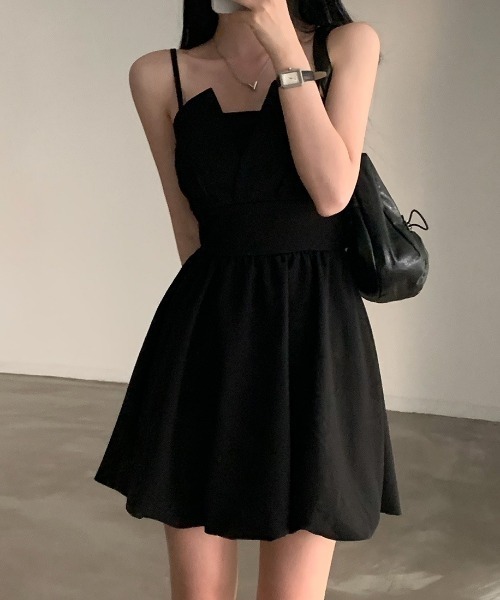 Mejoul(メジュール)の「バックリボンバルーンシルエットキャミソールミニワンピース(ワンピース・レディース・ホワイト/ブラック・F)」の16枚目の写真