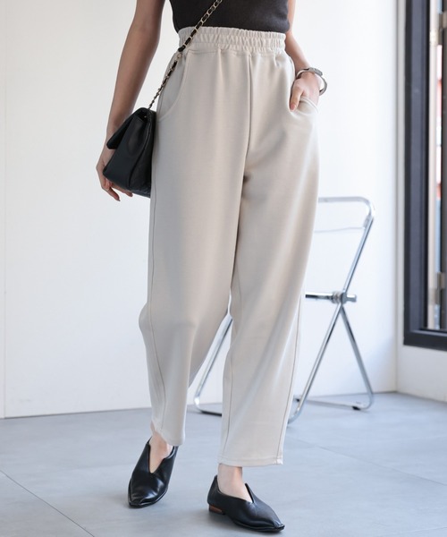 CREARE -LINO-(クレアーレリノ)の「〈レディース商品〉スウェットテーパードパンツ(スウェットパンツ・レディース・チャコールグレー/グレー/オフホワイト/カーキ/ブラック・FREE)」の21枚目の写真