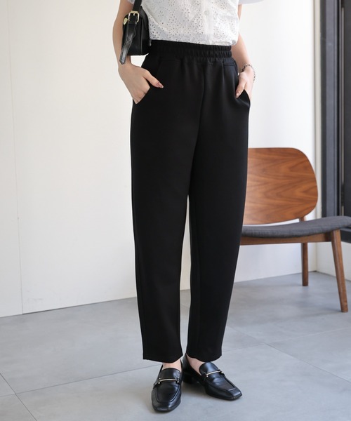 CREARE -LINO-(クレアーレリノ)の「〈レディース商品〉スウェットテーパードパンツ(スウェットパンツ・レディース・チャコールグレー/グレー/オフホワイト/カーキ/ブラック・FREE)」の12枚目の写真