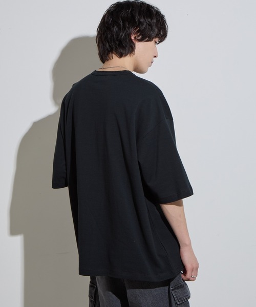 SLICK（スリック）の「【SLICK/スリック】40/2 Moss Stitch Henley Neck T-Shirt / 鹿の子ヘンリーネックTシャツ /オーバーサイズ シルエット（Tシャツ/カットソー・メンズ・チャコールグレー/ブラック/キナリ・1/2/3）」の14枚目の写真