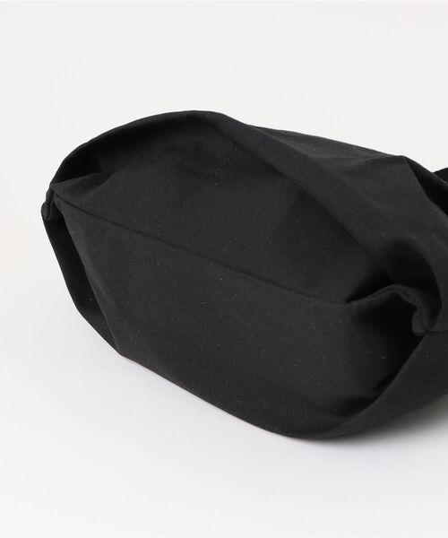 Sakka（サッカ）の「【ファスナー仕様】 キャンバストートバッグ（トートバッグ・レディース・ブラウン/ブラック/ホワイト/オフホワイト・FREE）」の8枚目の写真