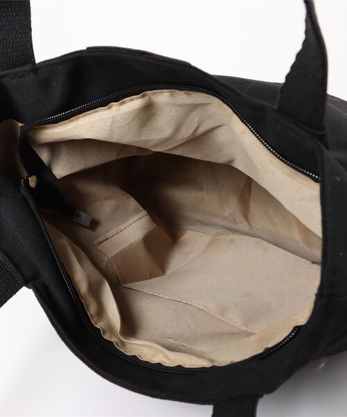 Sakka（サッカ）の「【ファスナー仕様】 キャンバストートバッグ（トートバッグ・レディース・ブラウン/ブラック/ホワイト/オフホワイト・FREE）」の9枚目の写真