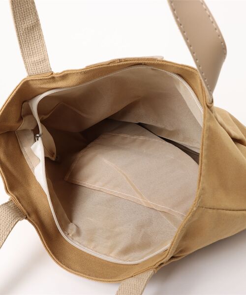 Sakka（サッカ）の「【ファスナー仕様】 キャンバストートバッグ（トートバッグ・レディース・ブラウン/ブラック/ホワイト/オフホワイト・FREE）」の10枚目の写真