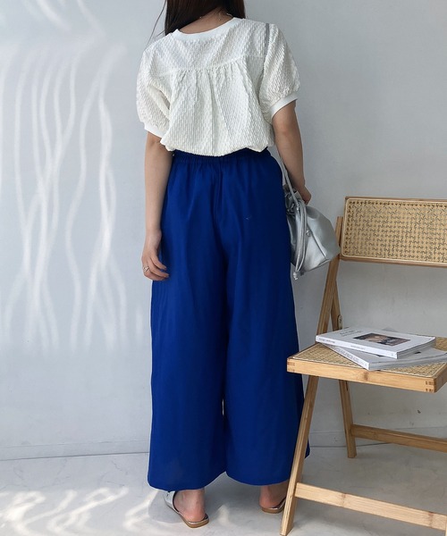 AS KNOW AS plus(アズノゥアズプラス)の「●裾マルっと サイドボタンリブ半袖プルオーバー(Tシャツ/カットソー・レディース・ブラック系/ブルー系/オフホワイト/ホワイト系/ブラック/ブルー系1/ブラック系2/ブルー系2/ホワイト系2・FREE)」の18枚目の写真