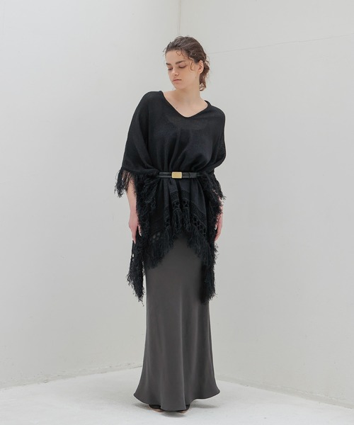 DRESSLAVE（ドレスレイブ）の「paper yarn fringe poncho(ペーパーヤーンフリンジポンチョ)（カーディガン/ボレロ・レディース・ベージュ/ブラック・38）」の6枚目の写真