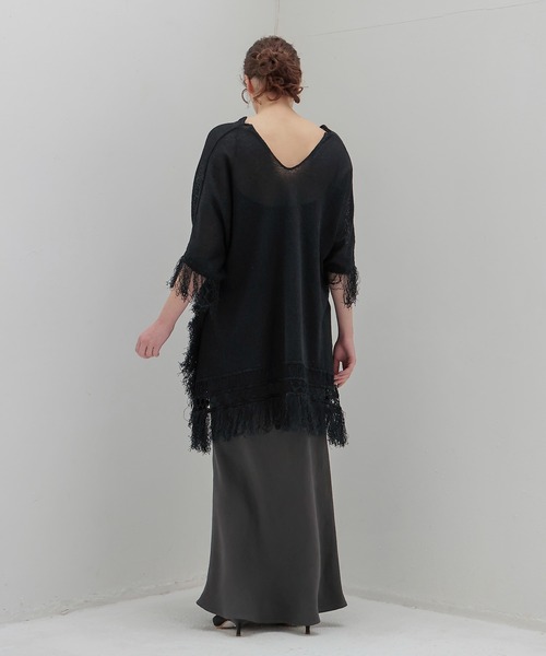 DRESSLAVE（ドレスレイブ）の「paper yarn fringe poncho(ペーパーヤーンフリンジポンチョ)（カーディガン/ボレロ・レディース・ベージュ/ブラック・38）」の8枚目の写真