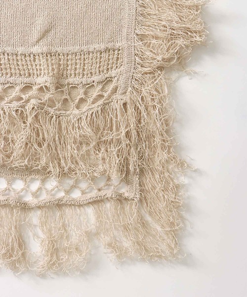 DRESSLAVE（ドレスレイブ）の「paper yarn fringe poncho(ペーパーヤーンフリンジポンチョ)（カーディガン/ボレロ・レディース・ベージュ/ブラック・38）」の13枚目の写真