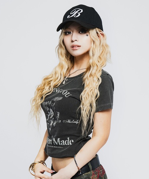 INTER FACTORY（インターファクトリー）の「Killin' me good - AngelグラフィックプリントT made in INTER FACTORY【ユニセックス】（Tシャツ/カットソー・レディース・オフホワイト/スミクロ・MEDIUM/LARGE）」の4枚目の写真