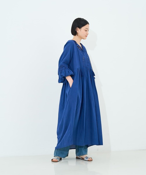 collex(コレックス)の「レース切替パフスリーブワンピース(ワンピース・レディース・ブラック/ブルー・フリー)」の6枚目の写真