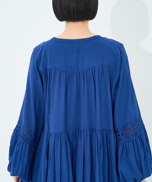 collex(コレックス)の「レース切替パフスリーブワンピース(ワンピース・レディース・ブラック/ブルー・フリー)」の15枚目の写真