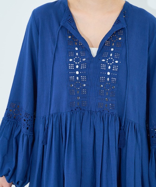 collex(コレックス)の「レース切替パフスリーブワンピース(ワンピース・レディース・ブラック/ブルー・フリー)」の16枚目の写真