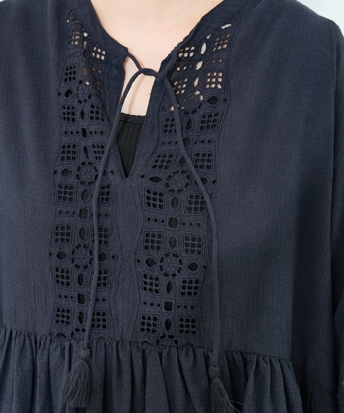 collex(コレックス)の「レース切替パフスリーブワンピース(ワンピース・レディース・ブラック/ブルー・フリー)」の20枚目の写真