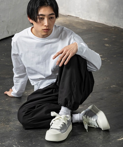 +CLOSET（プラスクローゼット）の「ファットシューレースレザースニーカー（スニーカー・メンズ・グレー/ブラック・24.0cm/23.5cm/27.5cm/26.5cm/25.5cm/24.5cm）」の10枚目の写真
