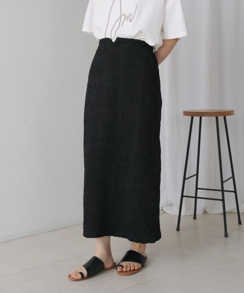 Bou Jeloud（ブージュルード）の「ジャガードナロースカート【WEB限定カラーあり】（スカート・レディース・ブラック/モカ・38）」の19枚目の写真