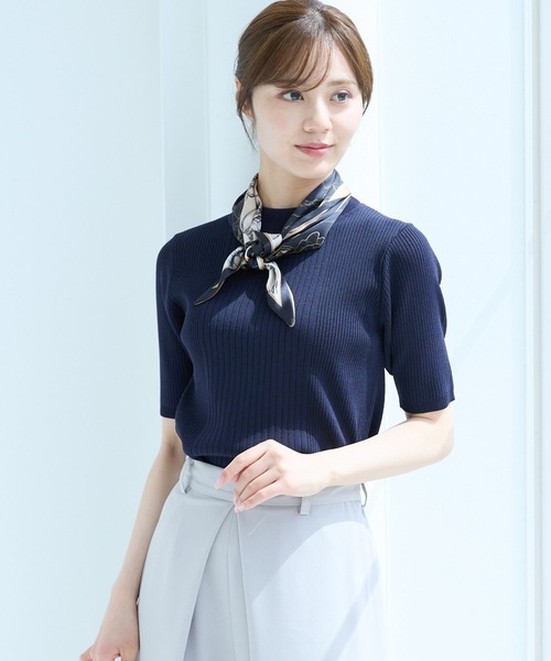 Andemiu（アンデミュウ）の「スカーフツキニット494364（ニット/セーター・レディース・オフホワイト/グリーン/ネイビー・FREE）」の3枚目の写真