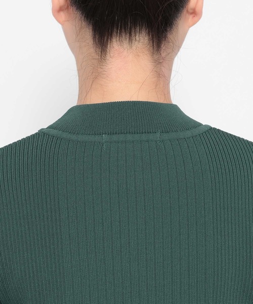 Andemiu（アンデミュウ）の「スカーフツキニット494364（ニット/セーター・レディース・オフホワイト/グリーン/ネイビー・FREE）」の8枚目の写真