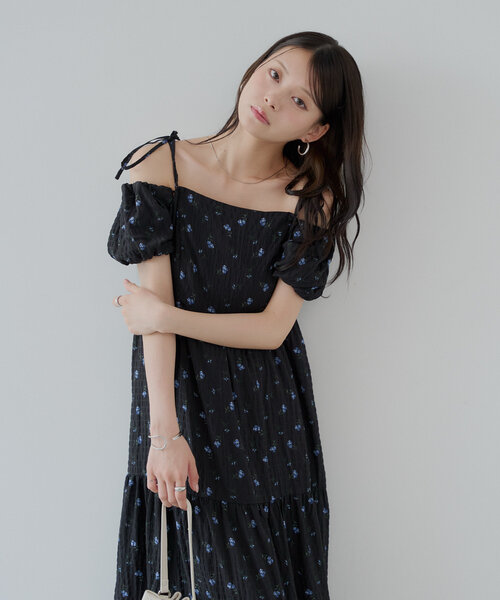 E2312【花柄総柄美品】フーズフーチコ　ロングワンピース ♡美品· who's who Chico花柄バルーンスリーブロングワンピース