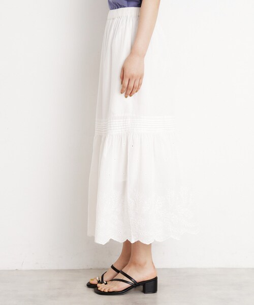 THE SHOP TK （ザ ショップ ティーケー ）の「スカラップ刺繍スカート【洗濯機OK】（スカート・レディース・オフホワイト/ブラック・99）」の12枚目の写真