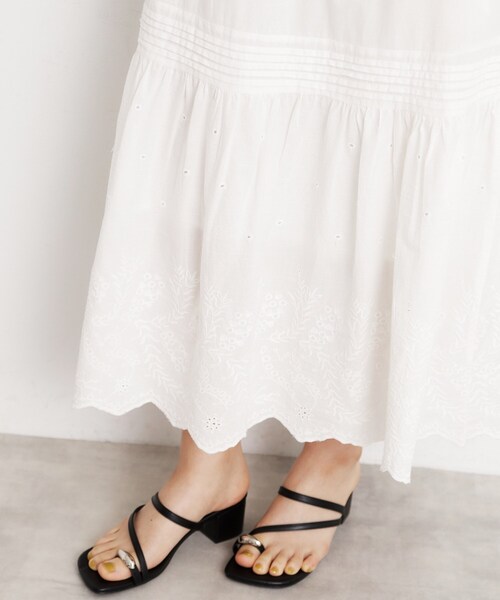 THE SHOP TK （ザ ショップ ティーケー ）の「スカラップ刺繍スカート【洗濯機OK】（スカート・レディース・オフホワイト/ブラック・99）」の17枚目の写真