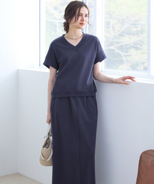 23区（ニジュウサンク）の「【SLOW/WEB限定】ラスティックテリー Vネック カットソー（Tシャツ/カットソー・レディース・ライトグレー系/ダルブルー系/ベージュ系・38）」の4枚目の写真