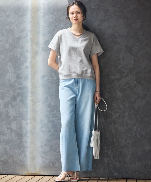 23区（ニジュウサンク）の「【SLOW/WEB限定】ラスティックテリー Vネック カットソー（Tシャツ/カットソー・レディース・ライトグレー系/ダルブルー系/ベージュ系・38）」の5枚目の写真