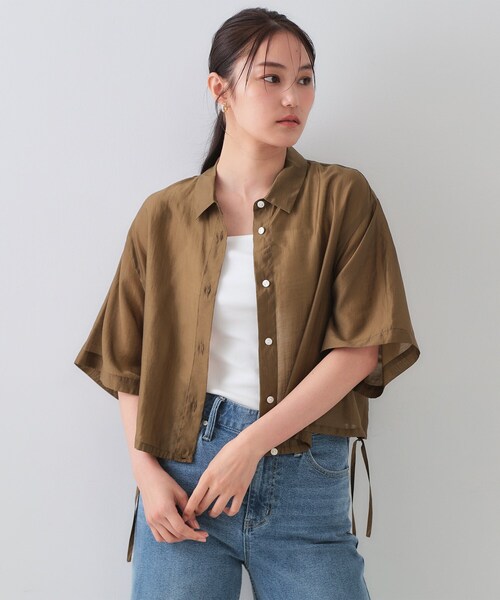 OPAQUE.CLIP（オペークドットクリップ）の「裾ドロストシアーショートシャツ【洗濯機洗い可】（シャツ/ブラウス・レディース・オレンジ/ダークブラウン/チャコールグレー・42/38/40）」の8枚目の写真